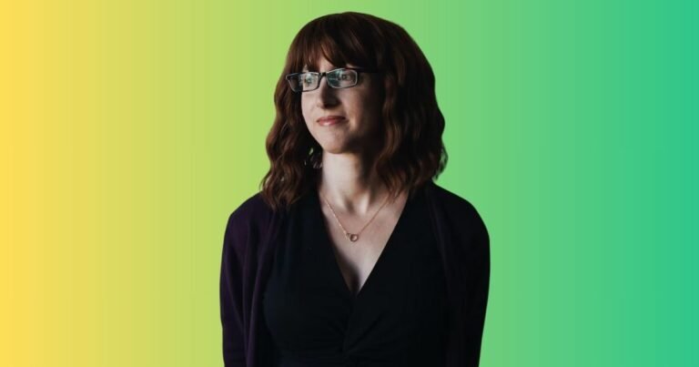 Freida McFadden Net Worth