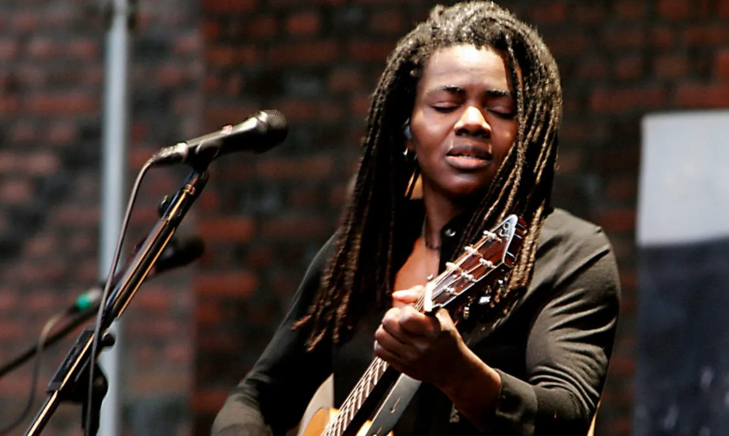 Tracy Chapman Net Worth, Age, Height, Weight, Career, And More